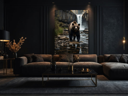 Braunbär vor Wasserfall als Dark Fantasy Wandkunst über Sofa im modernen Wohnzimmer