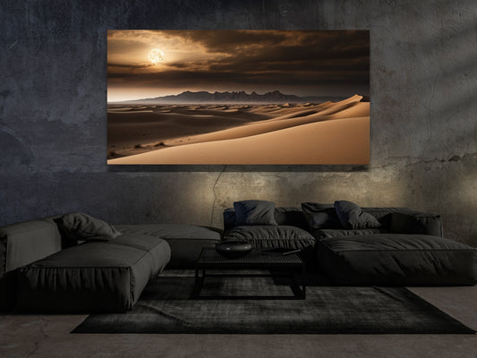 Großformatige Dark Fantasy Wüstenlandschaft 70x100 cm über modernem Sofa in minimalistischem Wohnraum.