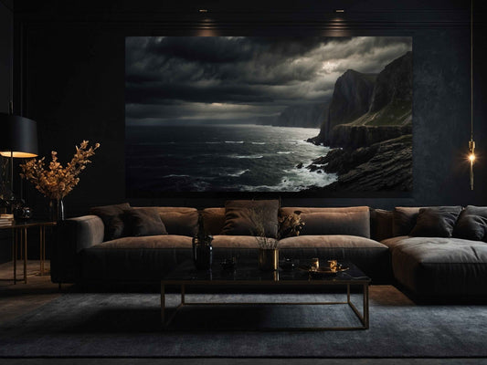 Dunkle Meereslandschaft mit Felsen Wandkunst als Poster über Sofa in stilvollem, dunklem Wohnzimmer
