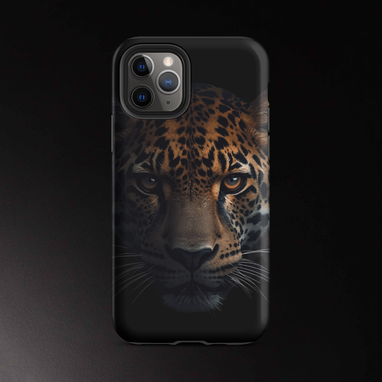 Jaguar Handyhülle iPhone 11 Pro Matte mit dunklem Design und intensivem Tiermotiv