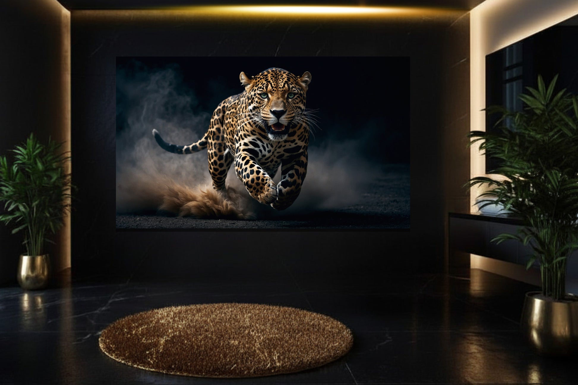 Jaguar Wandbild Poster im Querformat in einem stilvollen Badezimmer mit dunkler Wand und warmer Beleuchtung und Grünpflanzen - dynamische Tierkunst als Blickfang
