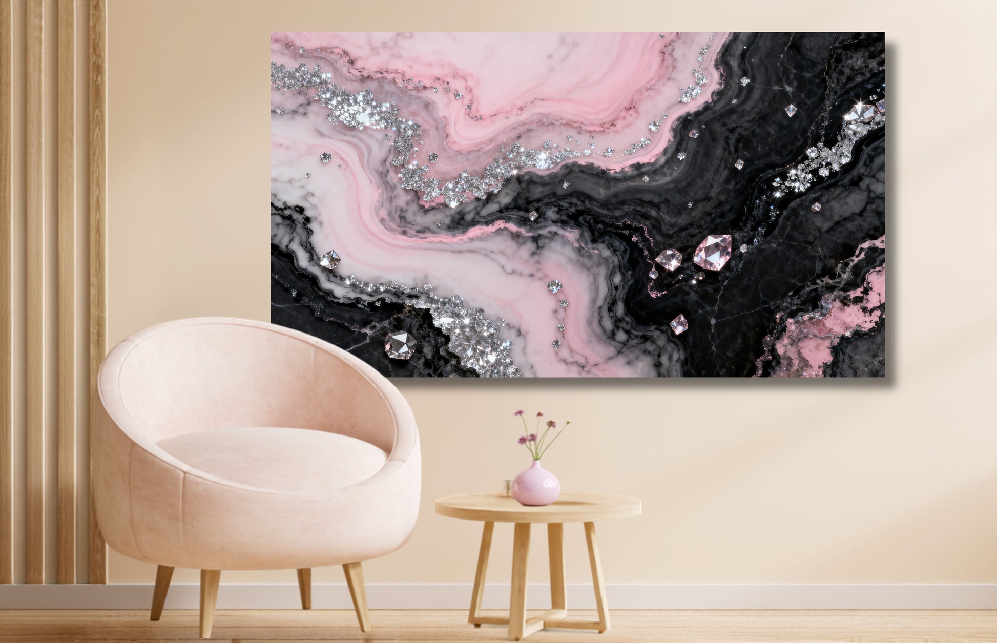 Leinwand mit Rosé-, Schwarz- und Silbertönen in luxuriöser Rosenquarzoptik mit funkelnden Kristallakzenten als eleganter Blickfang in einem stilvoll eingerichteten Wohnraum.