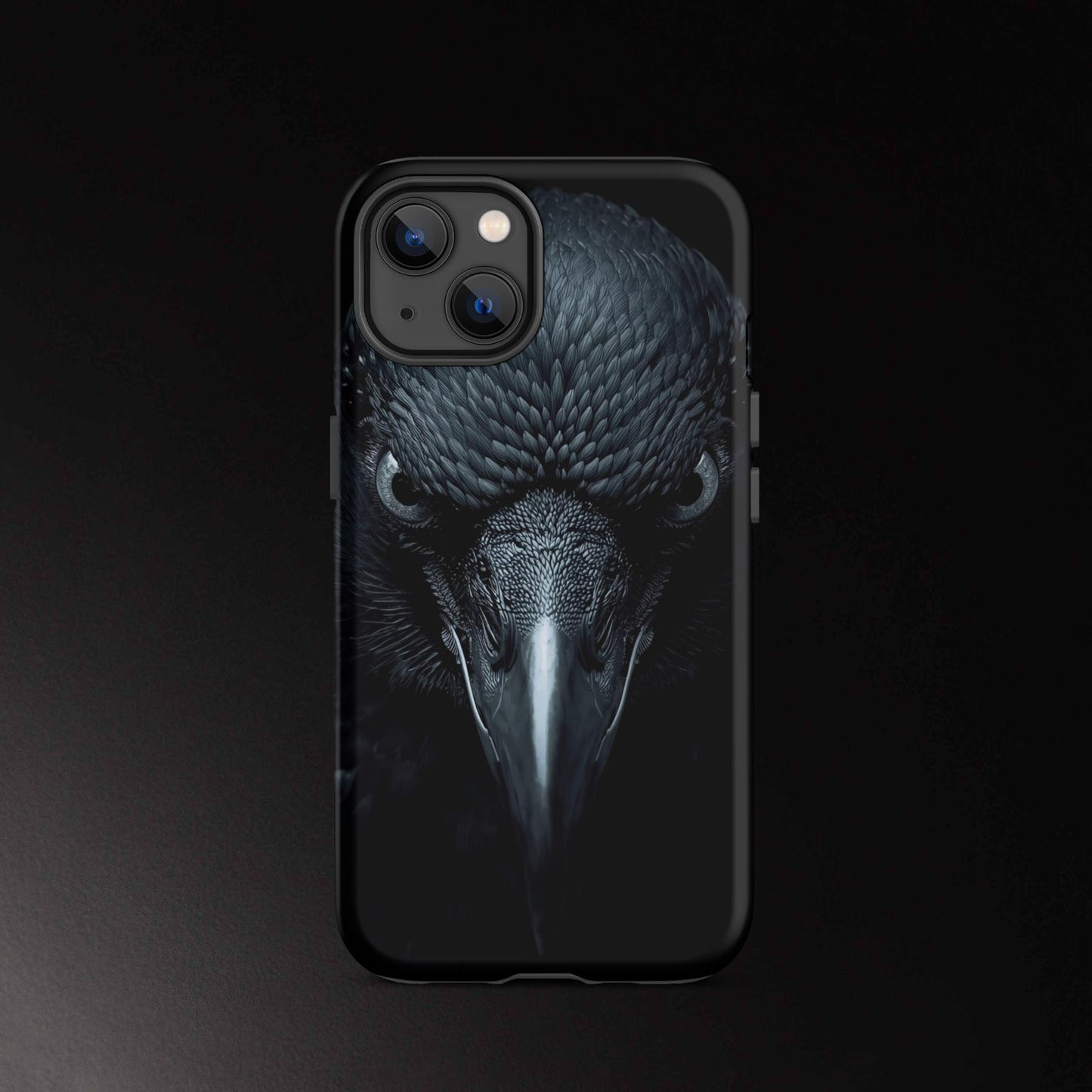 Raben Handyhülle iPhone 13 mit minimalistischem dunklem Design