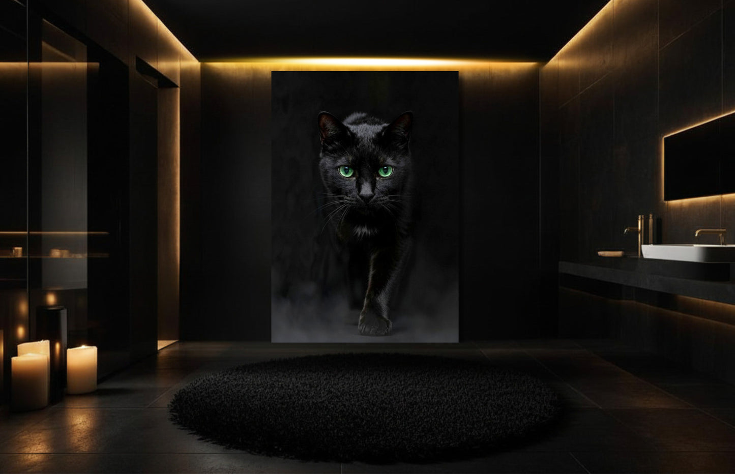 Schwarze Katze Leinwand in elegantem Badezimmer mit dunkler Wand und warmer Lichtstimmung 