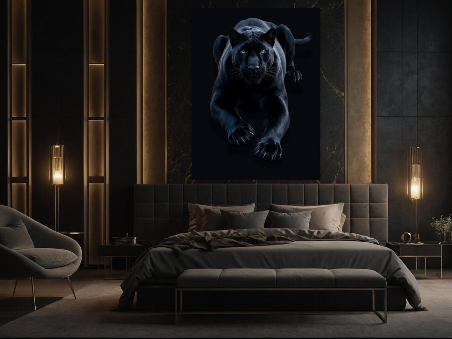 Panther Poster mit ruhiger Körperspannung über einem Bett mit dunkler Wand mit Messingakzenten und warmer Beleuchtung